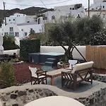 Elysian Elia Heritage 4* Oia (Santorini)