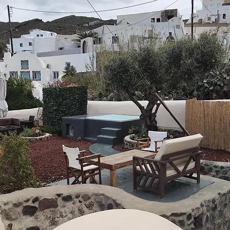 Elysian Elia Heritage 3* Oia (Santorini)