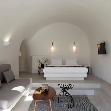 Elysian Elia Heritage Oia (Santorini)