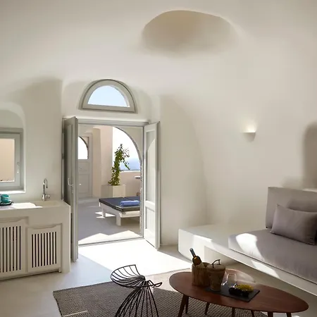 Elysian Elia Heritage 4* Oia (Santorini)