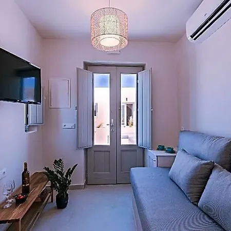 Elysian Elia Heritage Pensión 3*