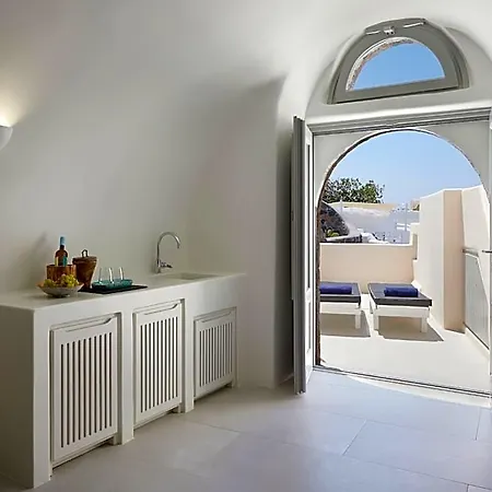 Elysian Elia Heritage Pensión Oia (Santorini)