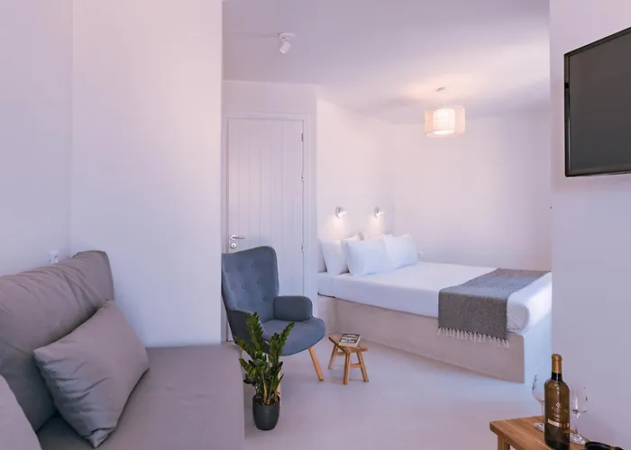 Elysian Elia Heritage Oia (Santorini)