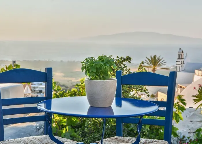 Elysian Elia Heritage 4* Oia (Santorini)