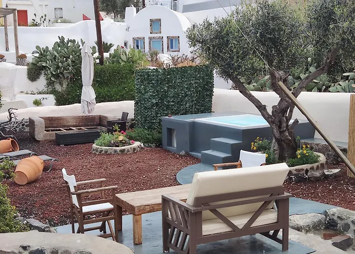 Elysian Elia Heritage Oia (Santorini)