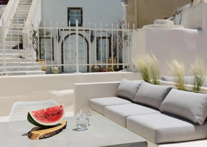 Elysian Elia Heritage Oia (Santorini)